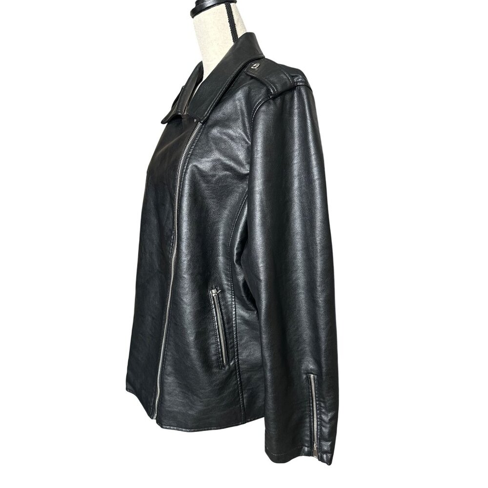 Lane Bryant Black Moto Jacket Vegan Leather Silver Zippers Pockets Size 2X - Picture 7 of 8